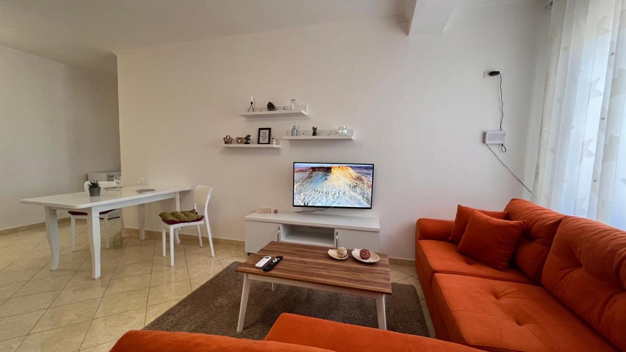 Danny Apartment Durrës Exterior foto
